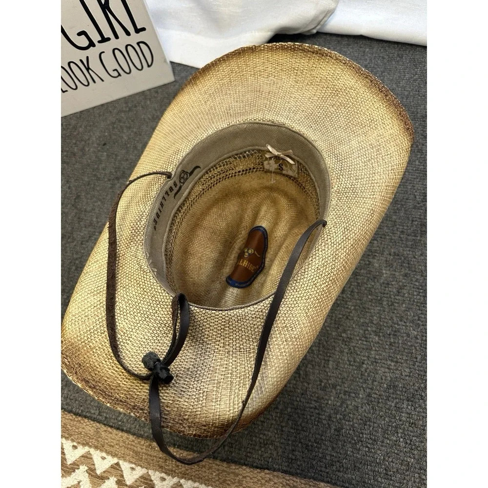 Bullhide straw cowboy